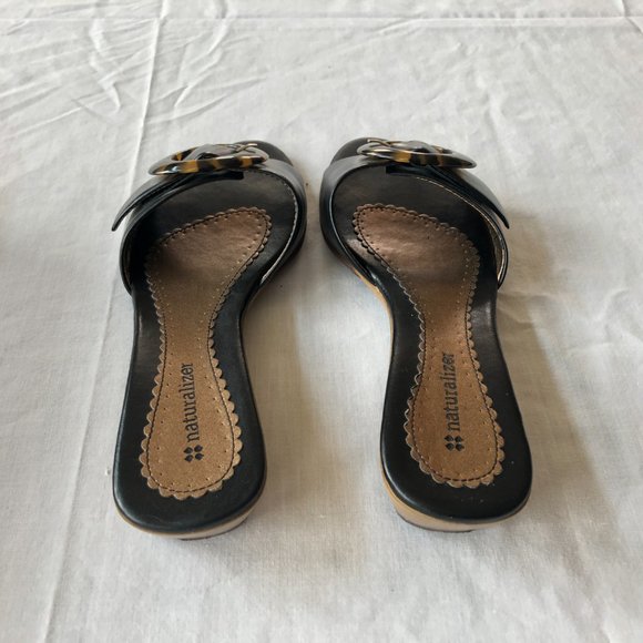 Naturalizer Holston Black Leather Sandal - Picture 4 of 9